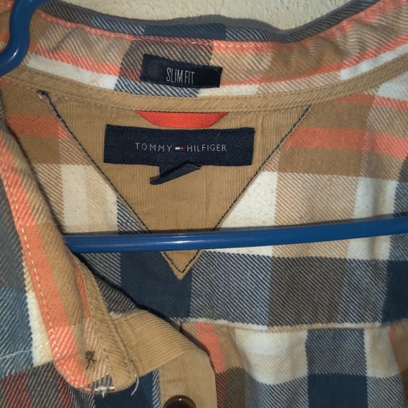 Tommy Hilfiger Flannel - Picture 2 of 3